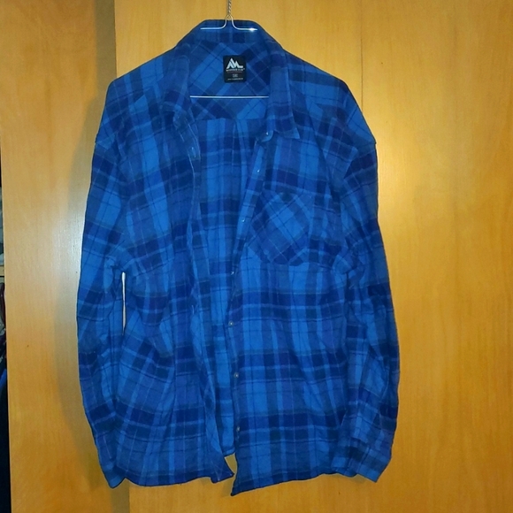 Mountain Club Outdoor Experience Tops - Mountain Club Outdoor Experience Button Down Plaid Long Sleeved 3X